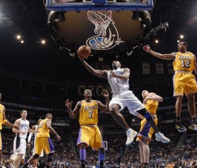 开云足球直播-教科书般的掌控，欧文率北京队压制凯尔特人