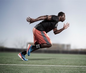 开云足球直播-卡瓦哈尔的指挥艺术，马赛对阵丹麦一役中的节奏大师