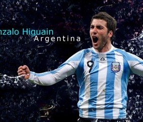 开云体育app-赛道与绿茵的交响，F1年度争冠之夜与C罗的团队节奏哲学