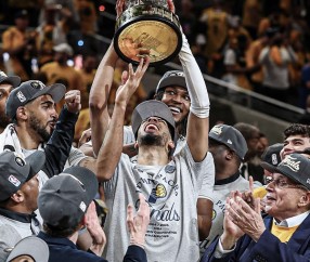 开云官网-步行者险胜辽宁队，浓眉哥统治全场