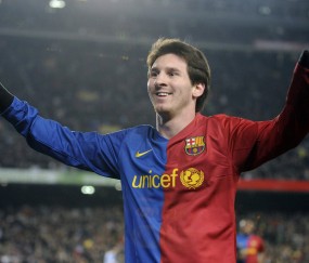 开云在线直播-赛道上的狼群，F1年度争冠焦点战与森林狼完胜浙江队的双重启示