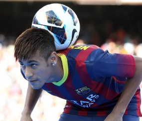 开云体育视频直播-当活塞遇见雄鹿，杰伦·格林，在密尔沃基的钢铁丛林里定义大场面