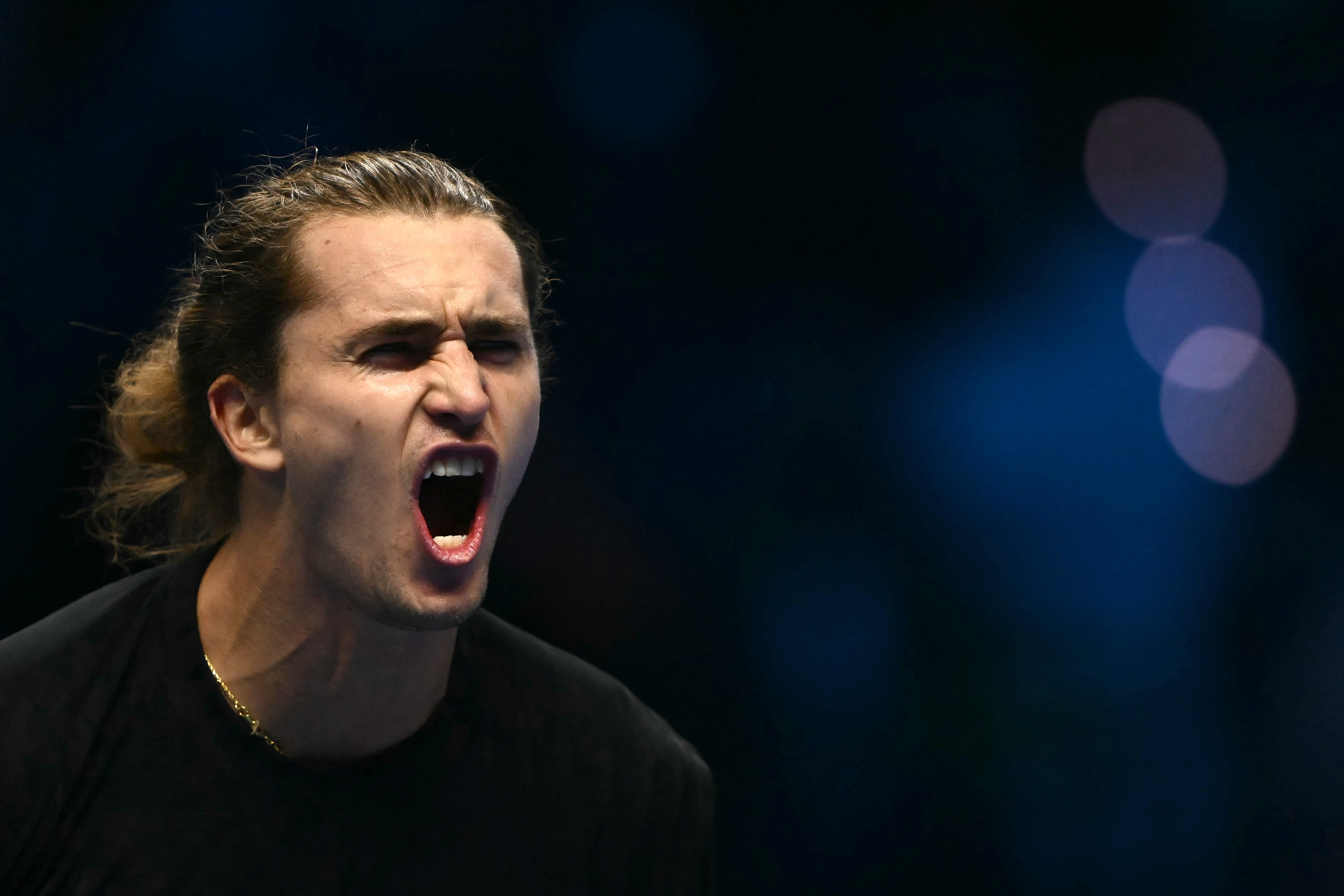 法网横扫ATP总决赛，兹维列夫带队取胜