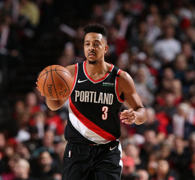 灰熊轻取公牛，麦科勒姆惊艳四座