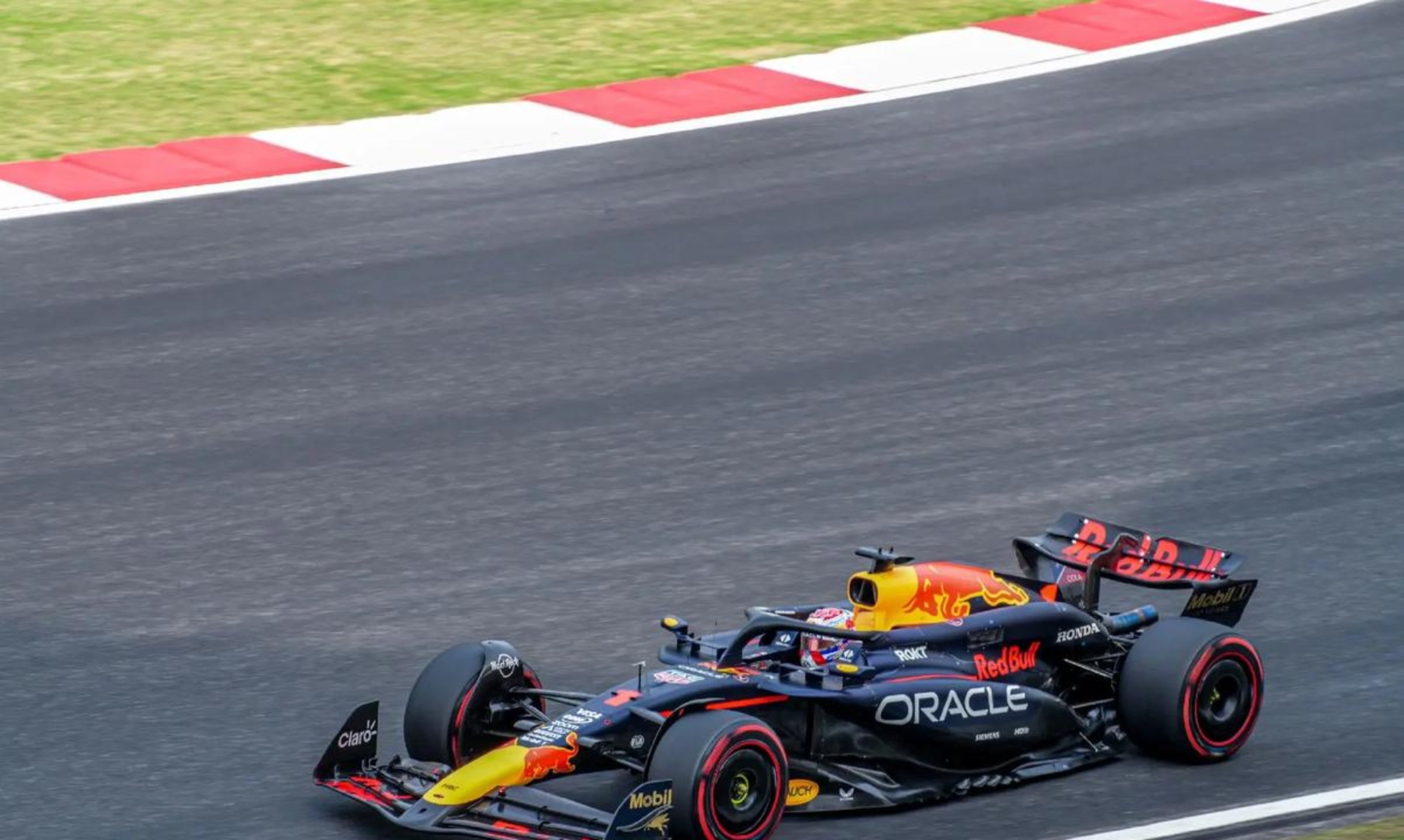 雷诺车队逆转威廉姆斯，维斯塔潘惊艳四座