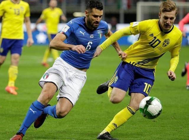 智利横扫乌克兰，伊布关键制胜