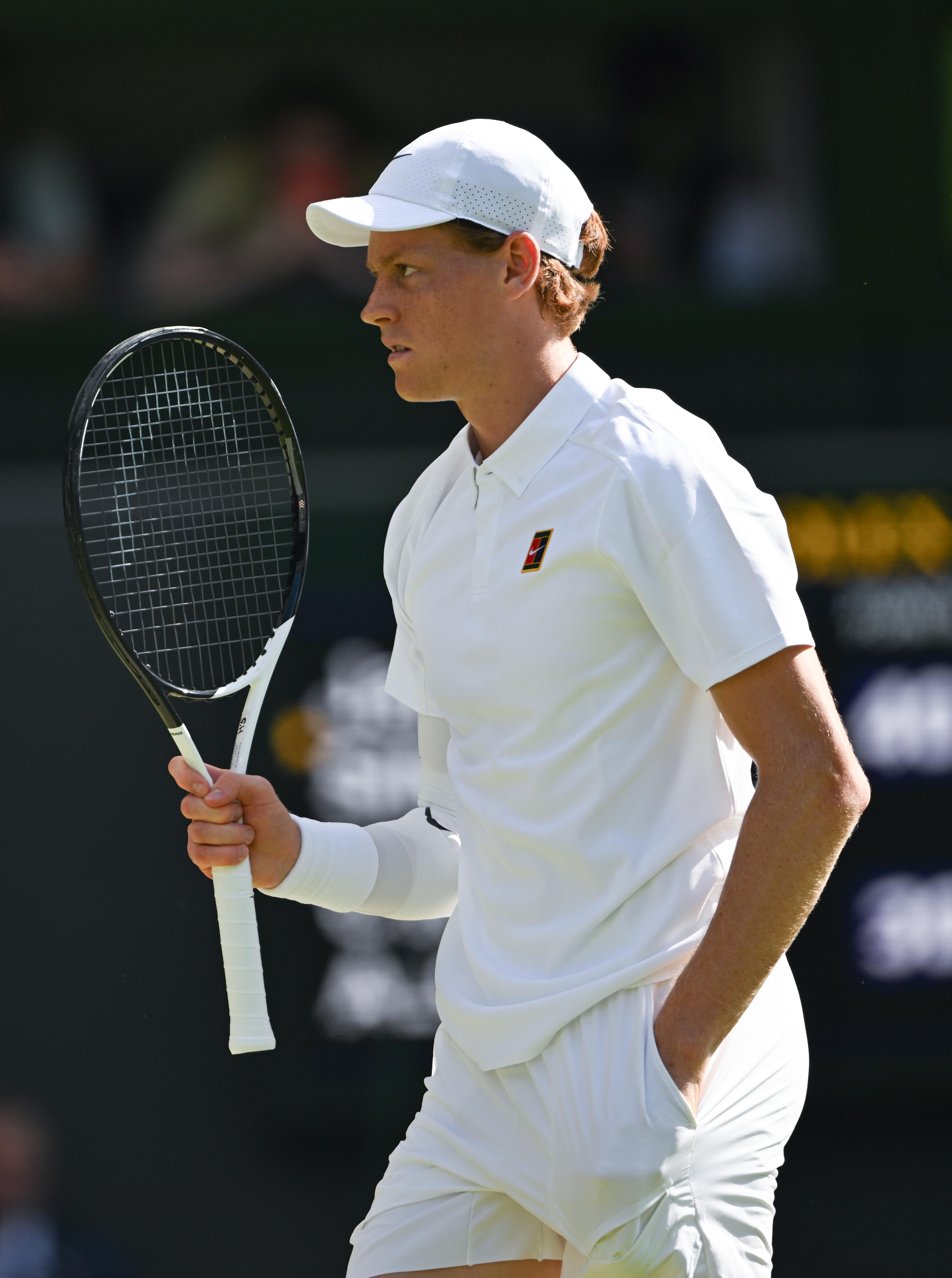 年终总决赛鏖战拉沃尔杯，辛纳统治全场