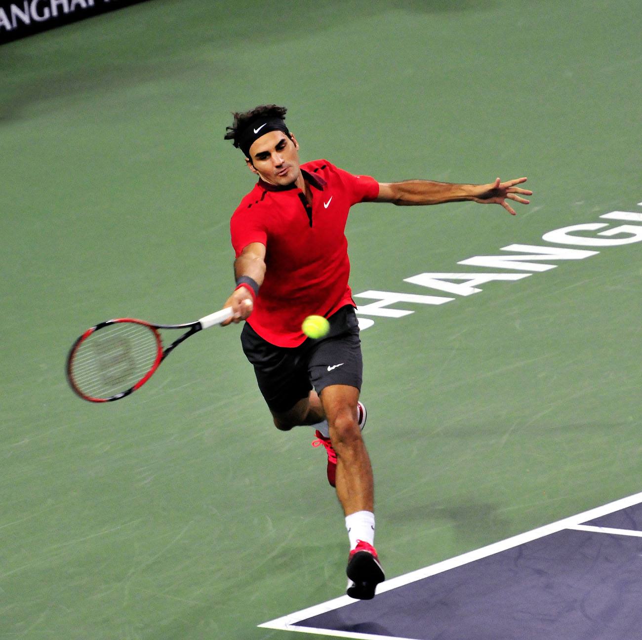 西班牙网球队力克澳大利亚网球队，费德勒高光表现