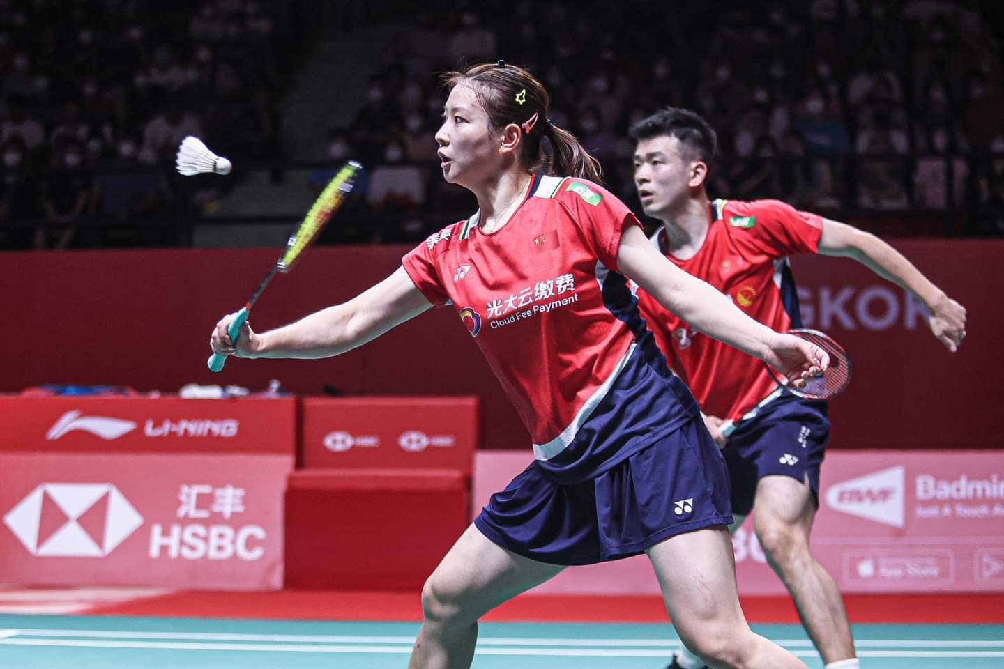 法国队完胜丹麦队，郑思维刷新纪录