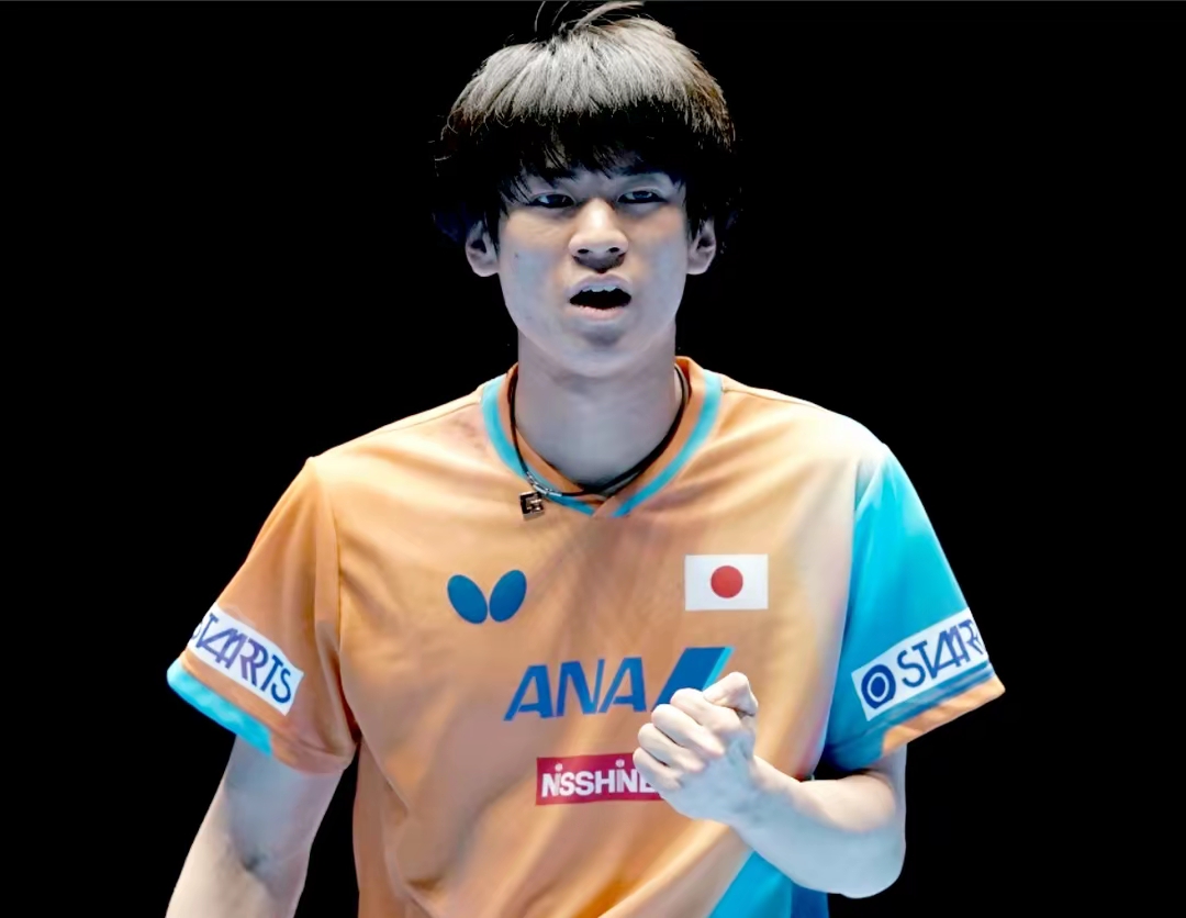 日本乒乓球队险胜瑞典乒乓球队，水谷隼爆发神勇