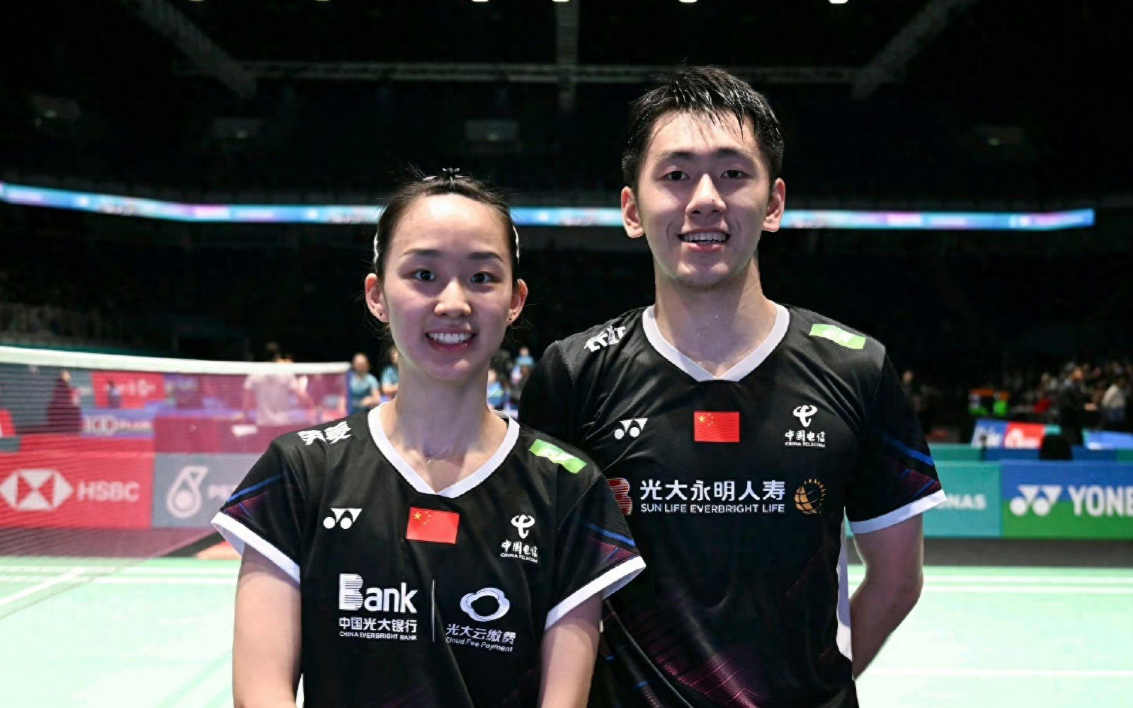 中国羽毛球队完胜韩国羽毛球队，辛杜惊艳世界