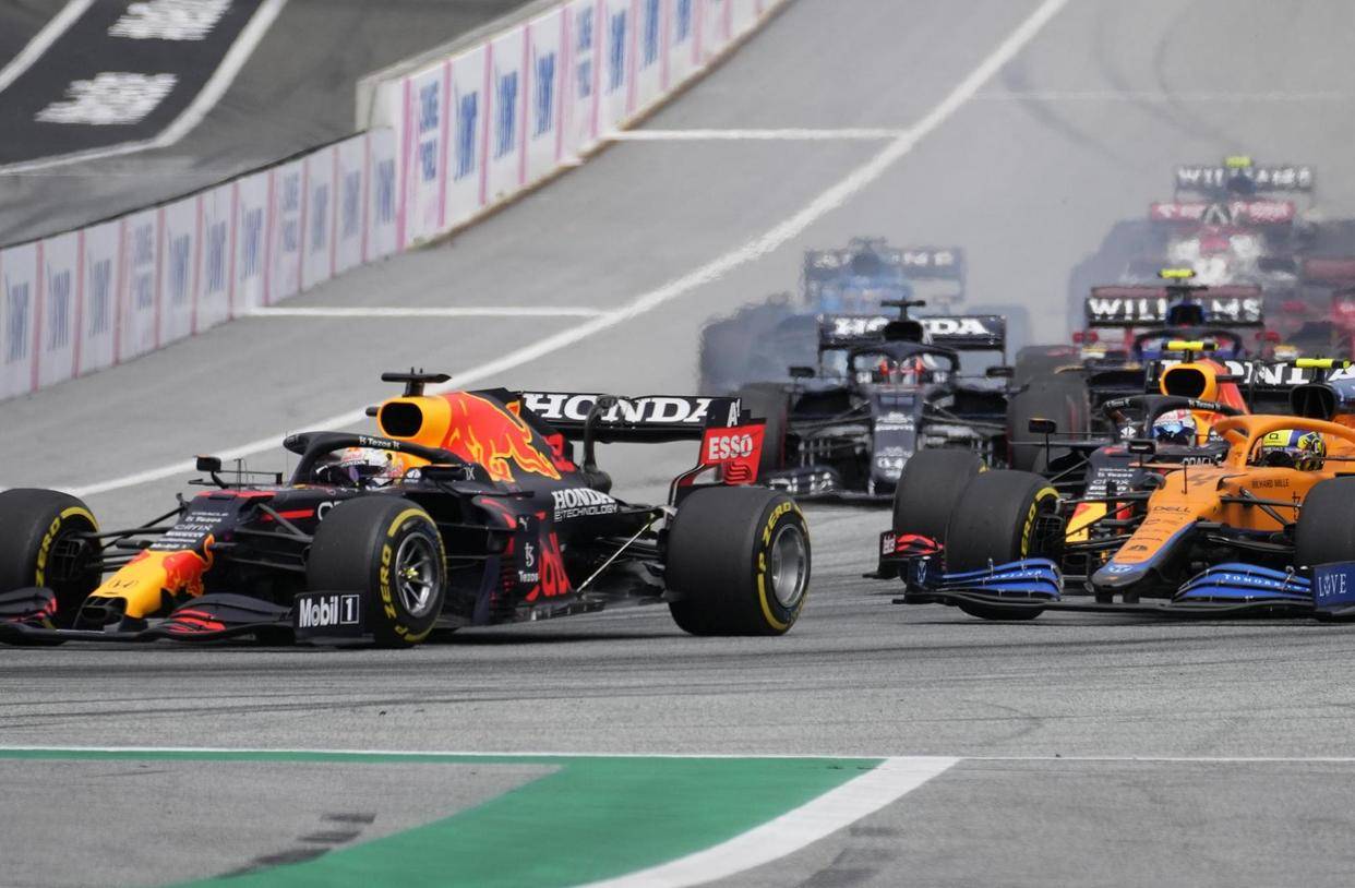 雷诺车队轻取索伯车队，维斯塔潘状态火热