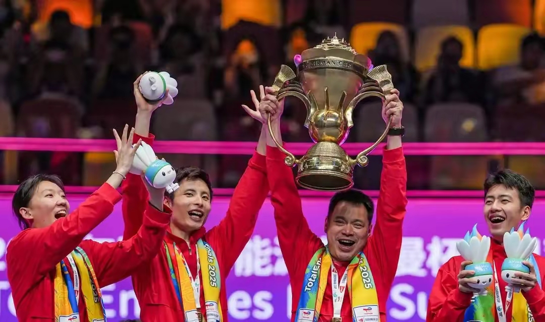 重要关键球员复出比赛，助球队取得胜利