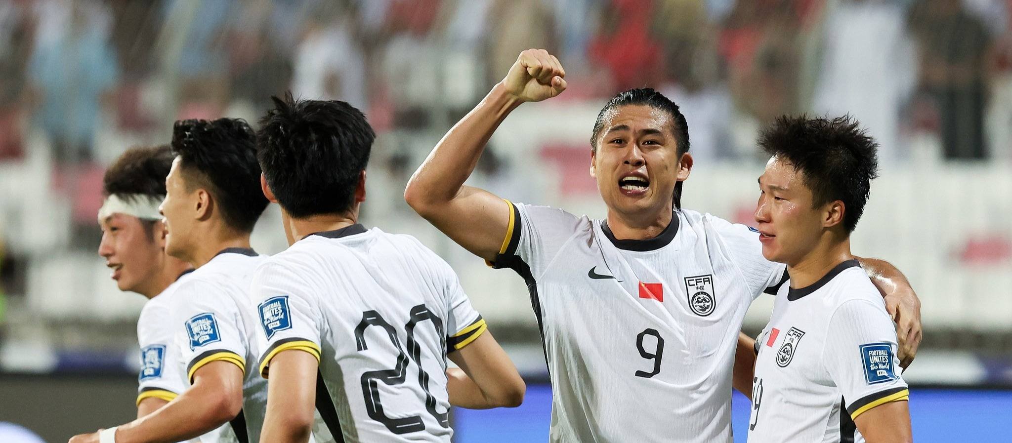 重要关键球员复出比赛，助球队取得胜利