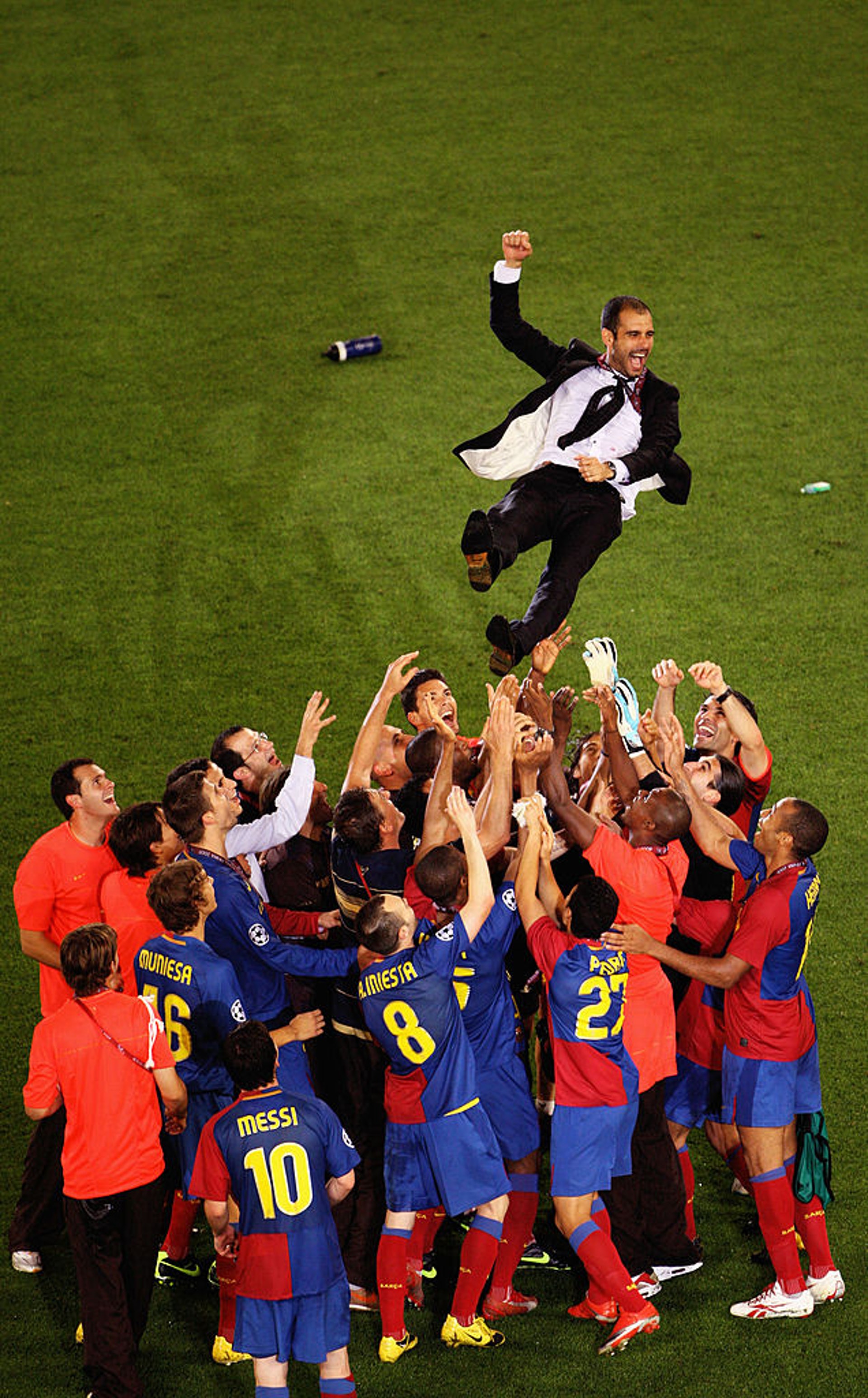 巴塞罗那集体配合默契，备战重要比赛