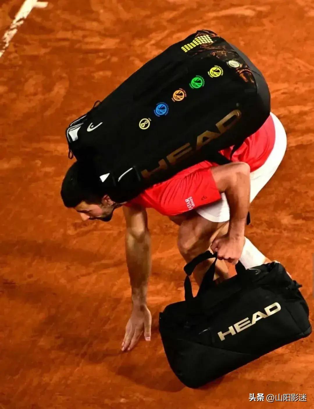 ATP总决赛逆转拉沃尔杯，德约科维奇惊艳四座