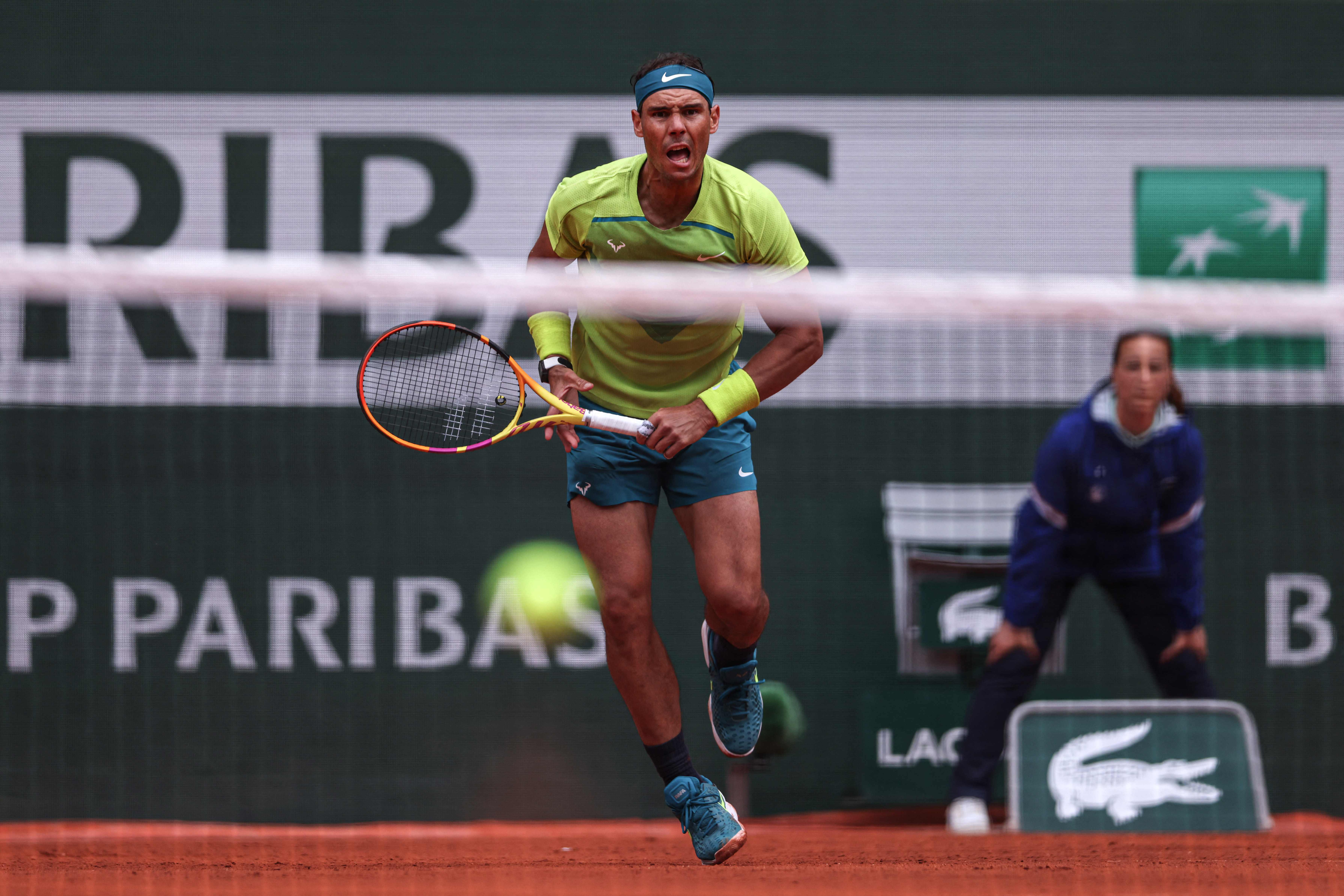 法网碾压温网，纳达尔惊艳四座