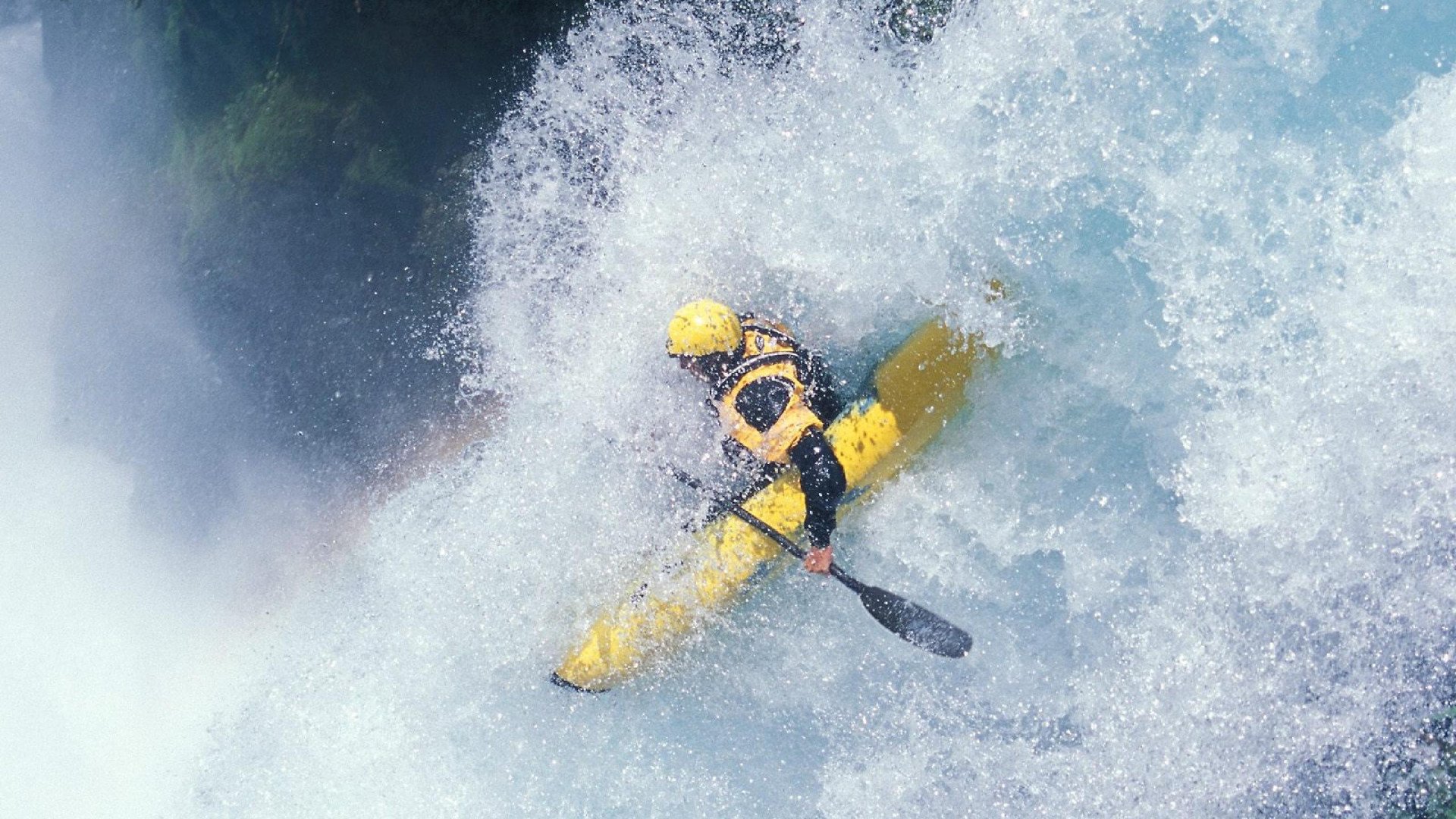 德甲争冠战焦点战，吉林队硬仗取胜国王